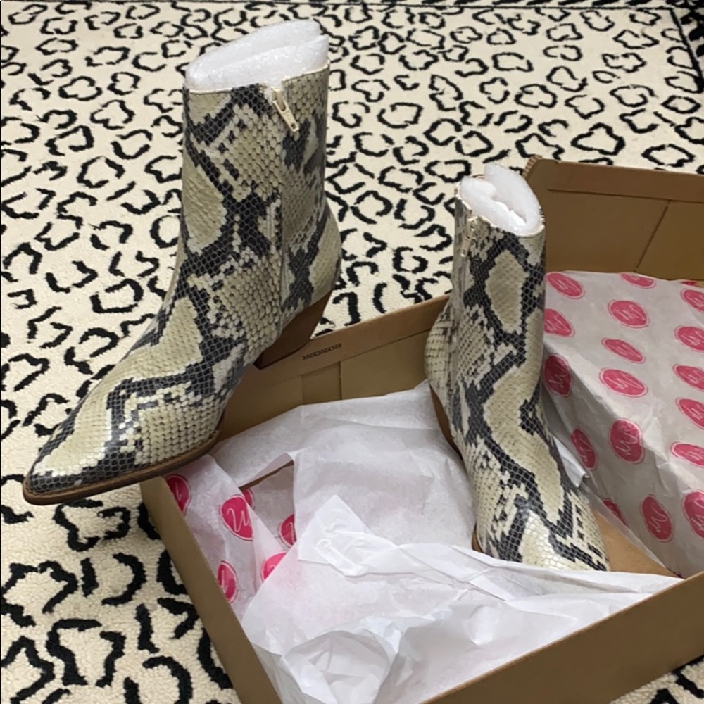 MATISSE Caty Boot Natural Snake